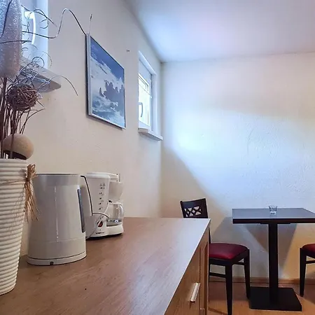 Awesome In With Wifi And 1 Bedrooms * 리브니츠 담가르텐